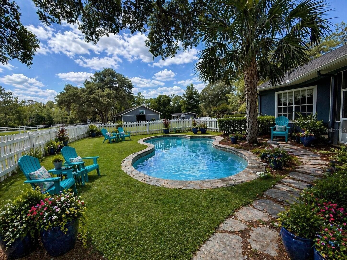 Single Family Residence at 33015 SAHARA CT, SORRENTO, photo 16 of 17