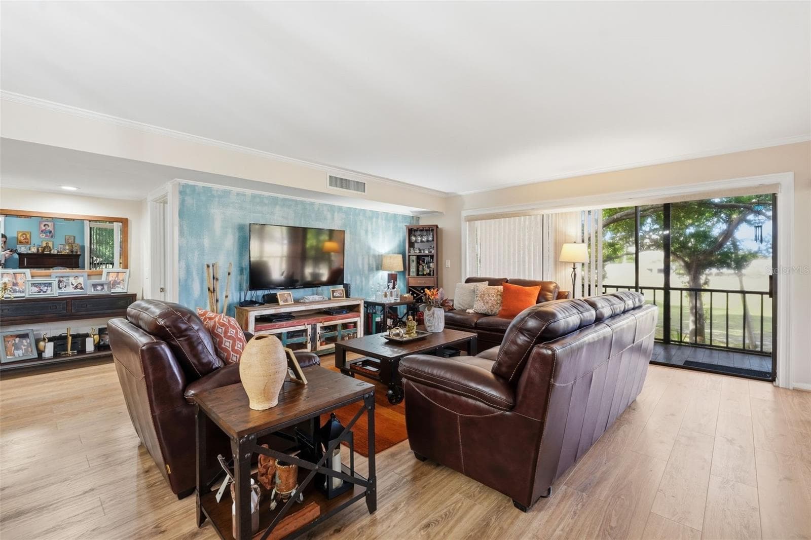 Condominium at 700 STARKEY RD #622, LARGO, photo 4 of 34