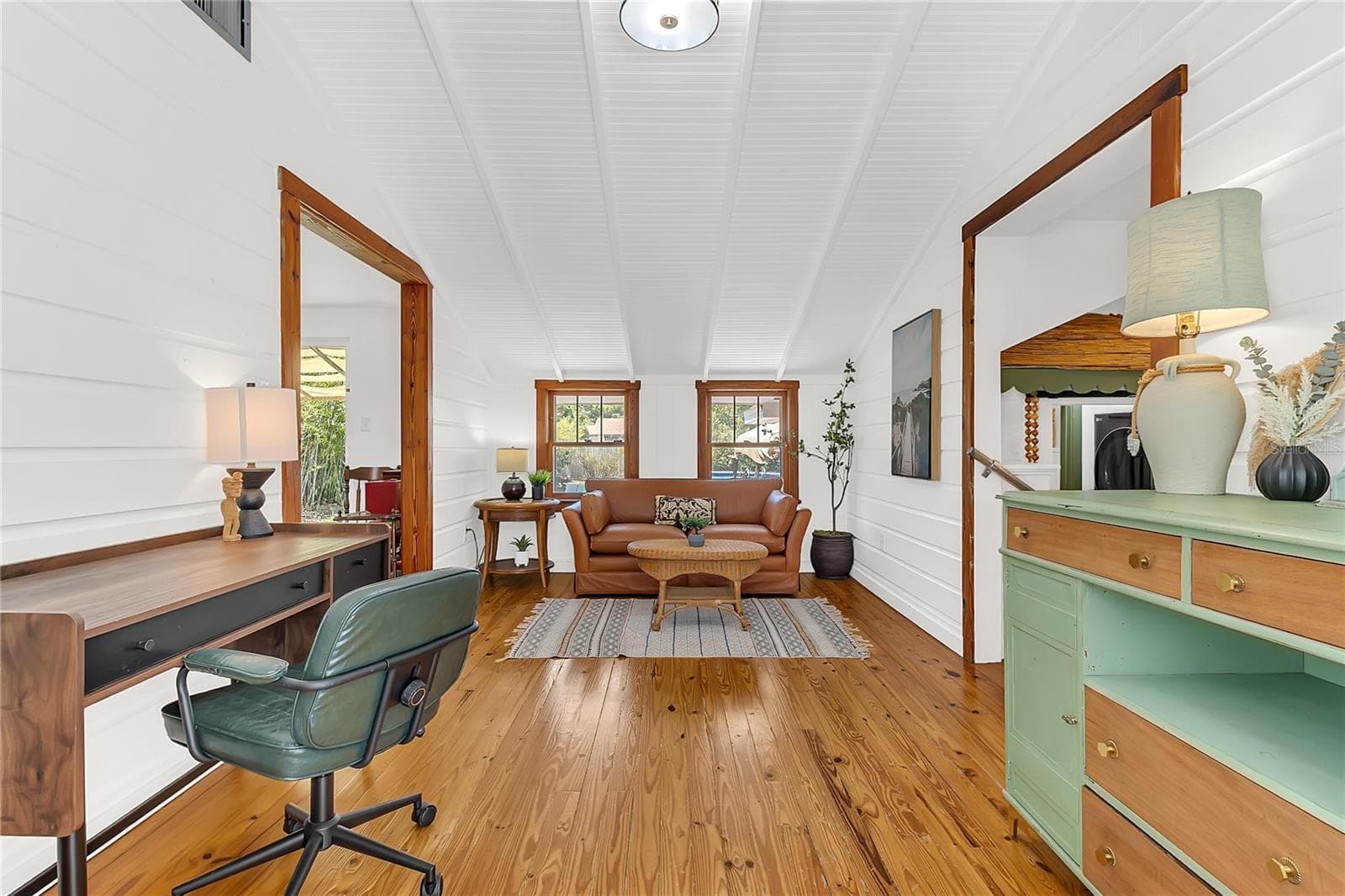 Single Family Residence at 3560 MARTIN AVE, MOUNT DORA, photo 10 of 49