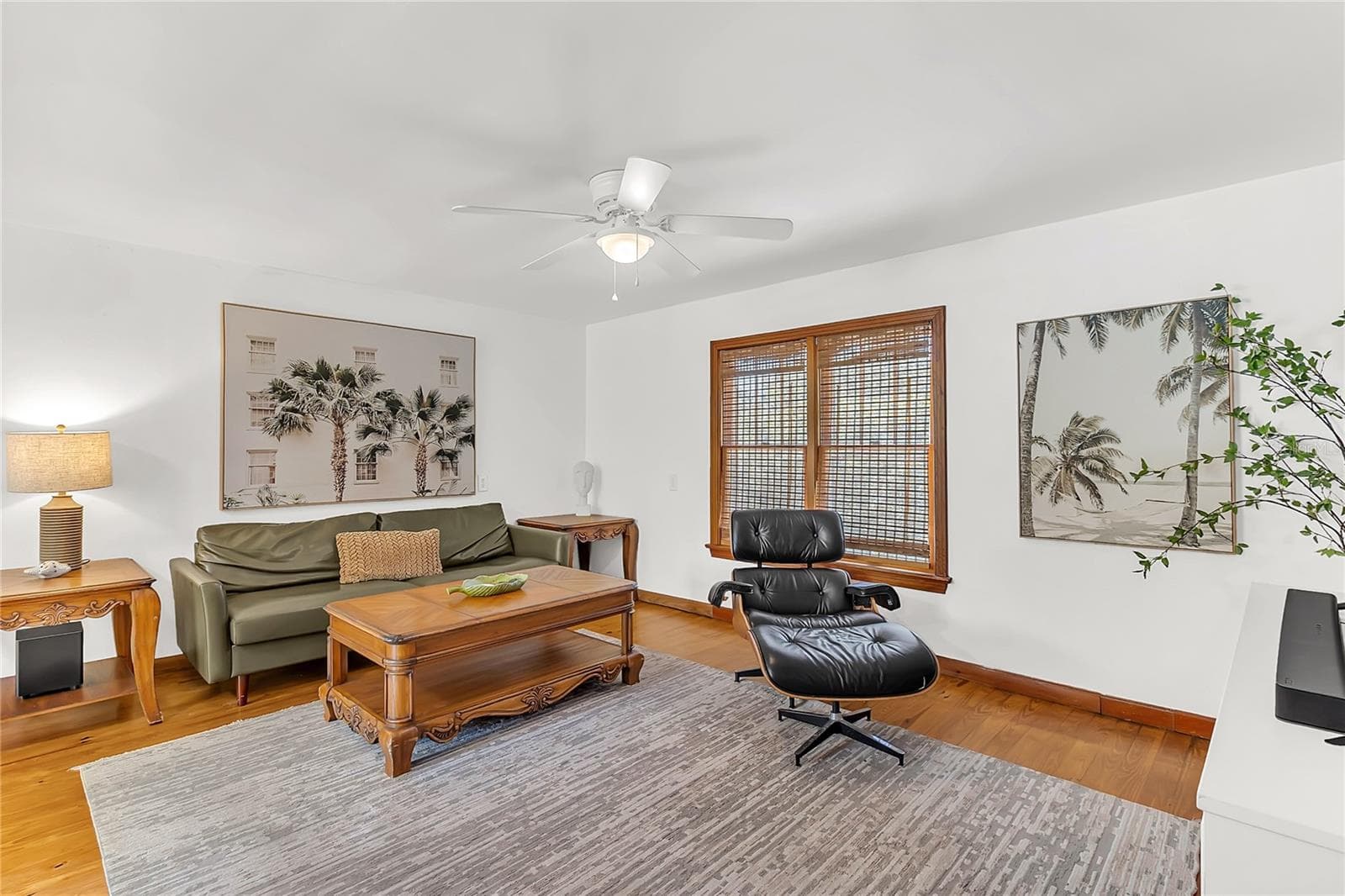 Single Family Residence at 3560 MARTIN AVE, MOUNT DORA, photo 14 of 49