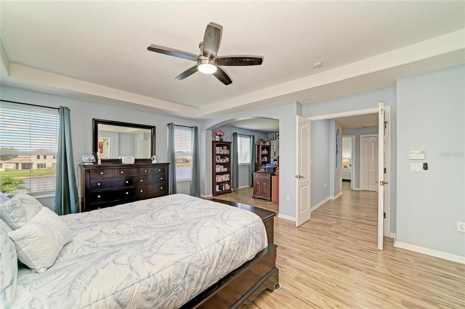 Single Family Residence at 9035 WILLOWBROOK CIR, BRADENTON, photo 27 of 56