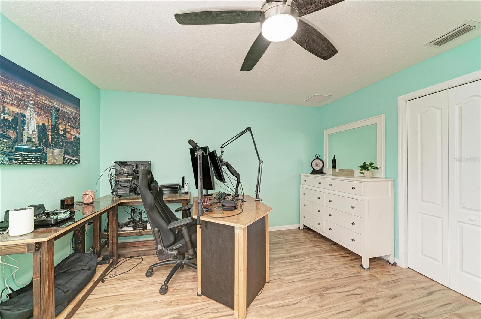Single Family Residence at 9035 WILLOWBROOK CIR, BRADENTON, photo 36 of 56