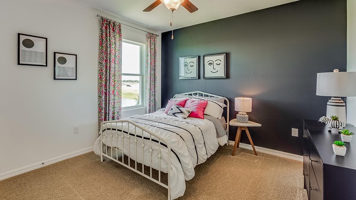 Single Family Residence at 5739 SILVER MOONLIGHT DR, PALMETTO, photo 13 of 29