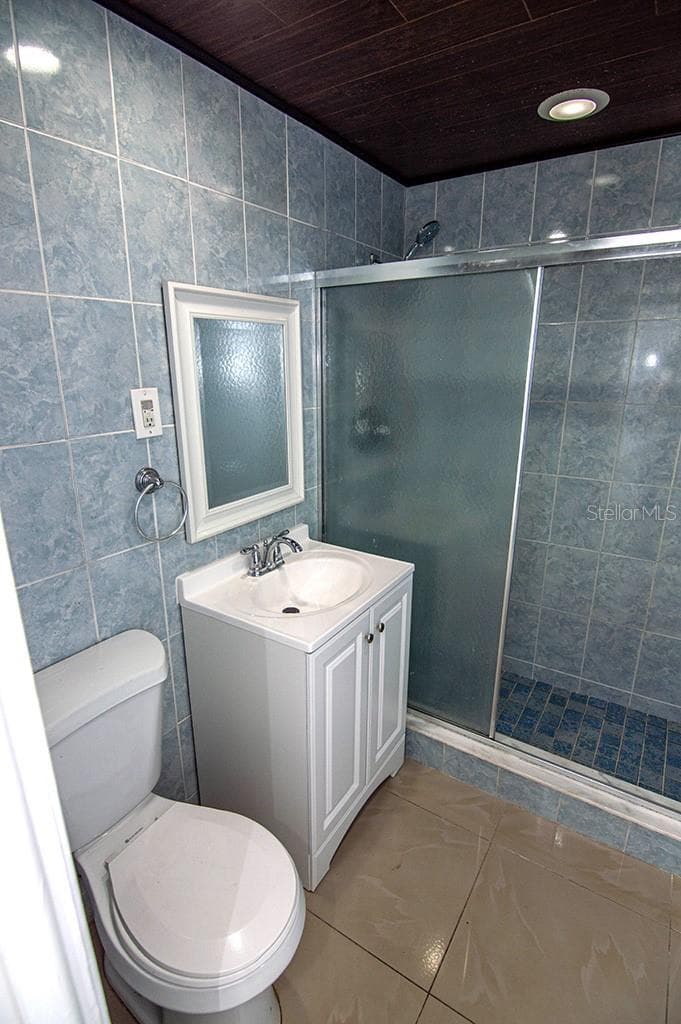 Single Family Residence at 6506 SALINE ST, TAMPA, photo 17 of 31