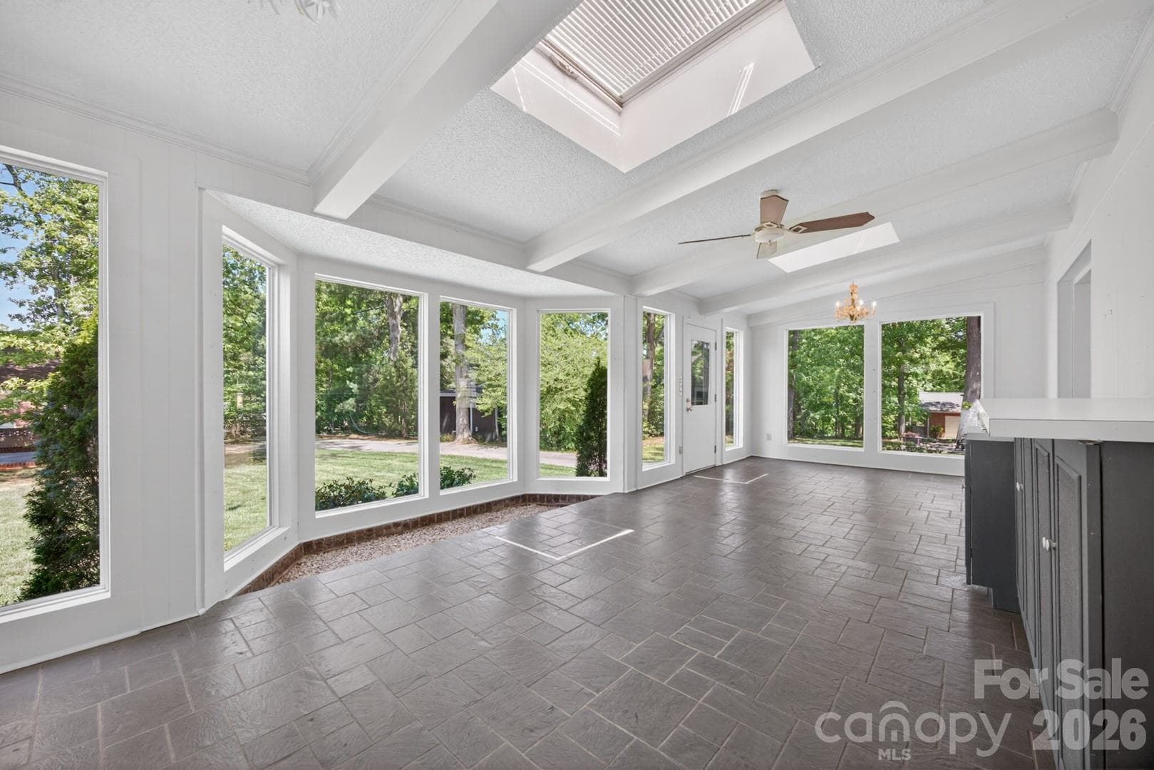 Sunroom - Salisbury