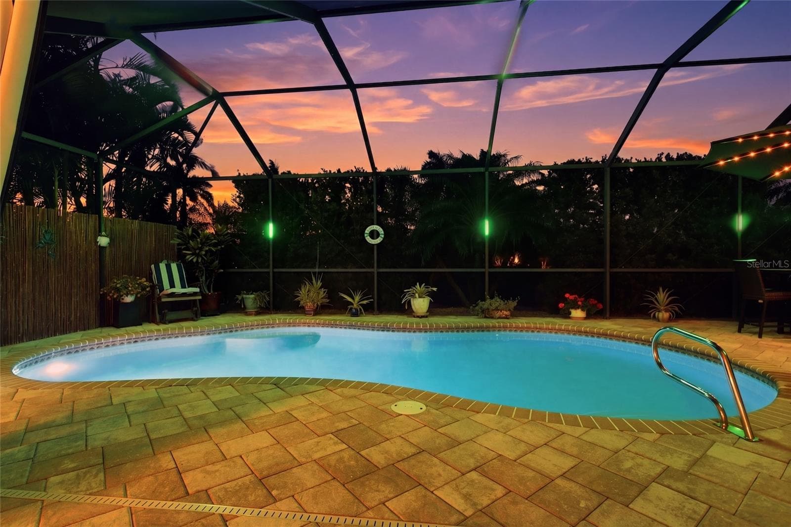 Enhanced to Showcase pool / lanai lighting - 39 MEDALIST RD, ROTONDA WEST