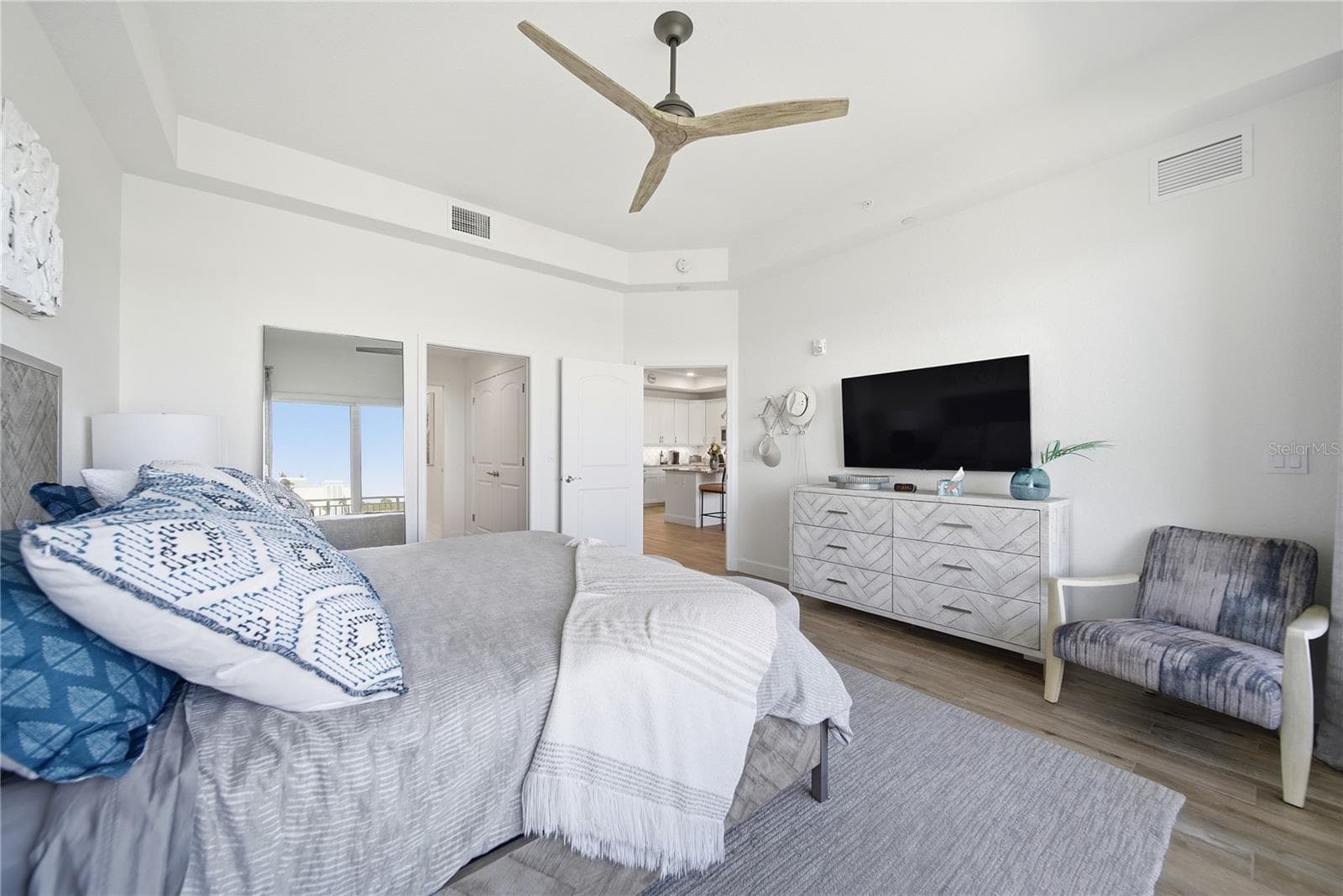 Condominium at 20001 GULF BLVD #405, INDIAN SHORES, photo 25 of 39