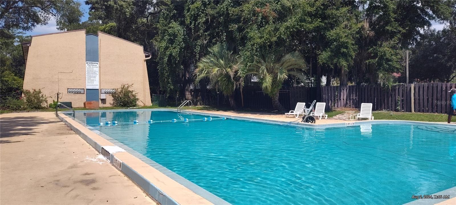 Pool - 2811 SW ARCHER RD #F46, GAINESVILLE