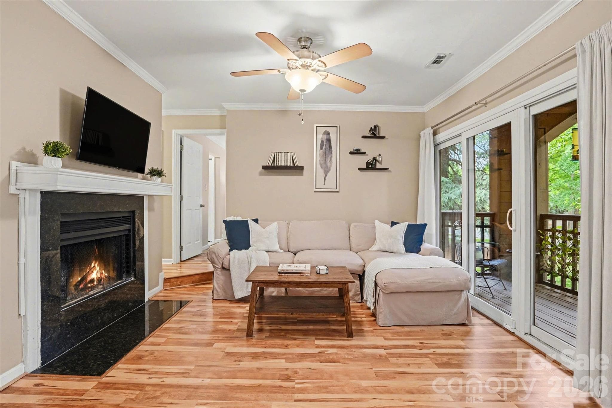 Condominium at Charlotte, photo 3 of 40