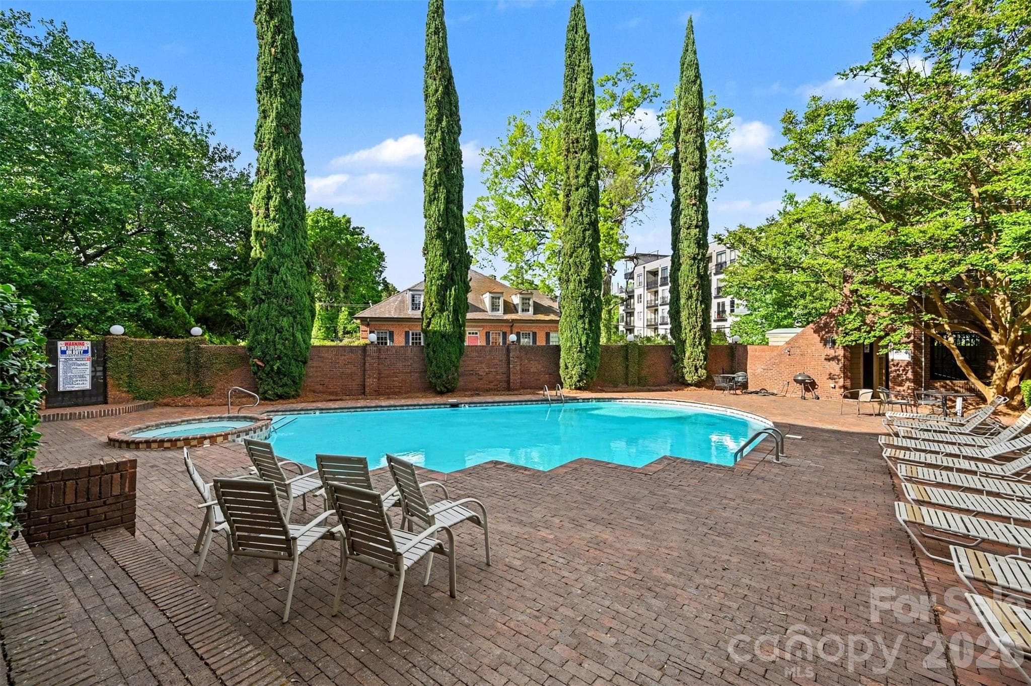 Condominium at Charlotte, photo 26 of 40
