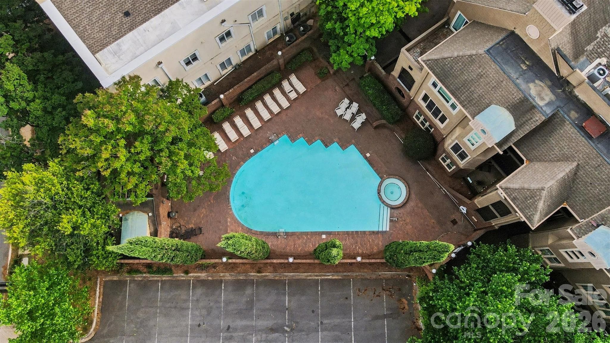 Condominium at Charlotte, photo 31 of 40