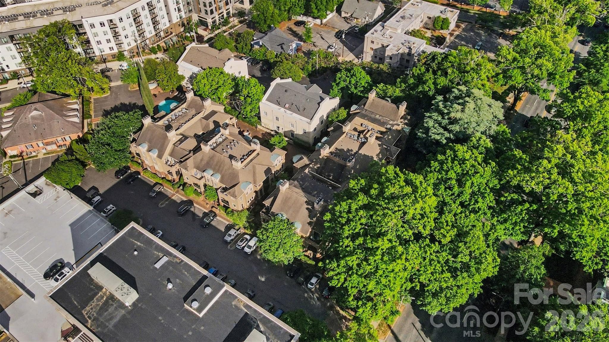 Condominium at Charlotte, photo 34 of 40