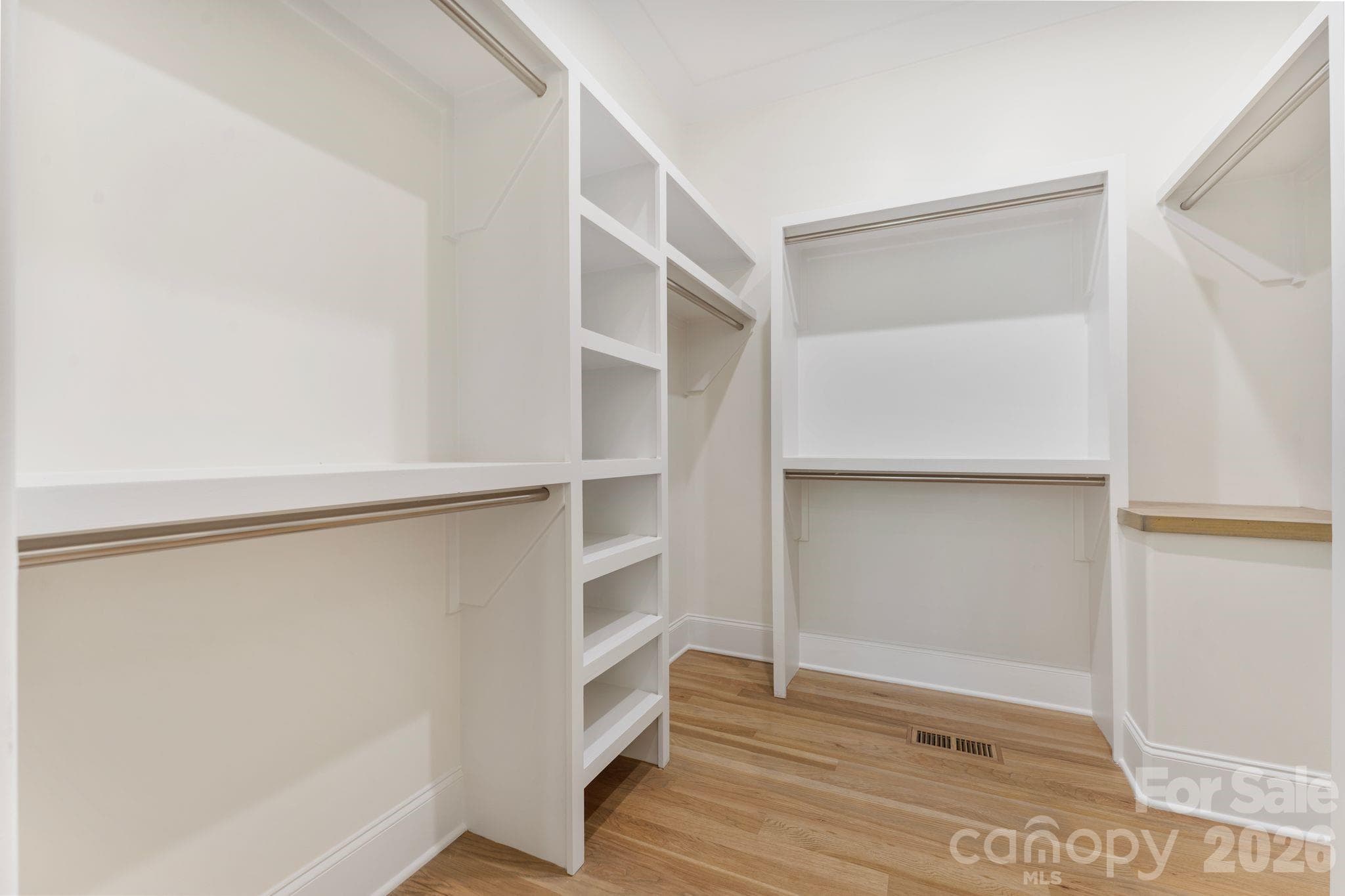 Owner Closet 2 - 8016 Gulf Creek Road, Lancaster