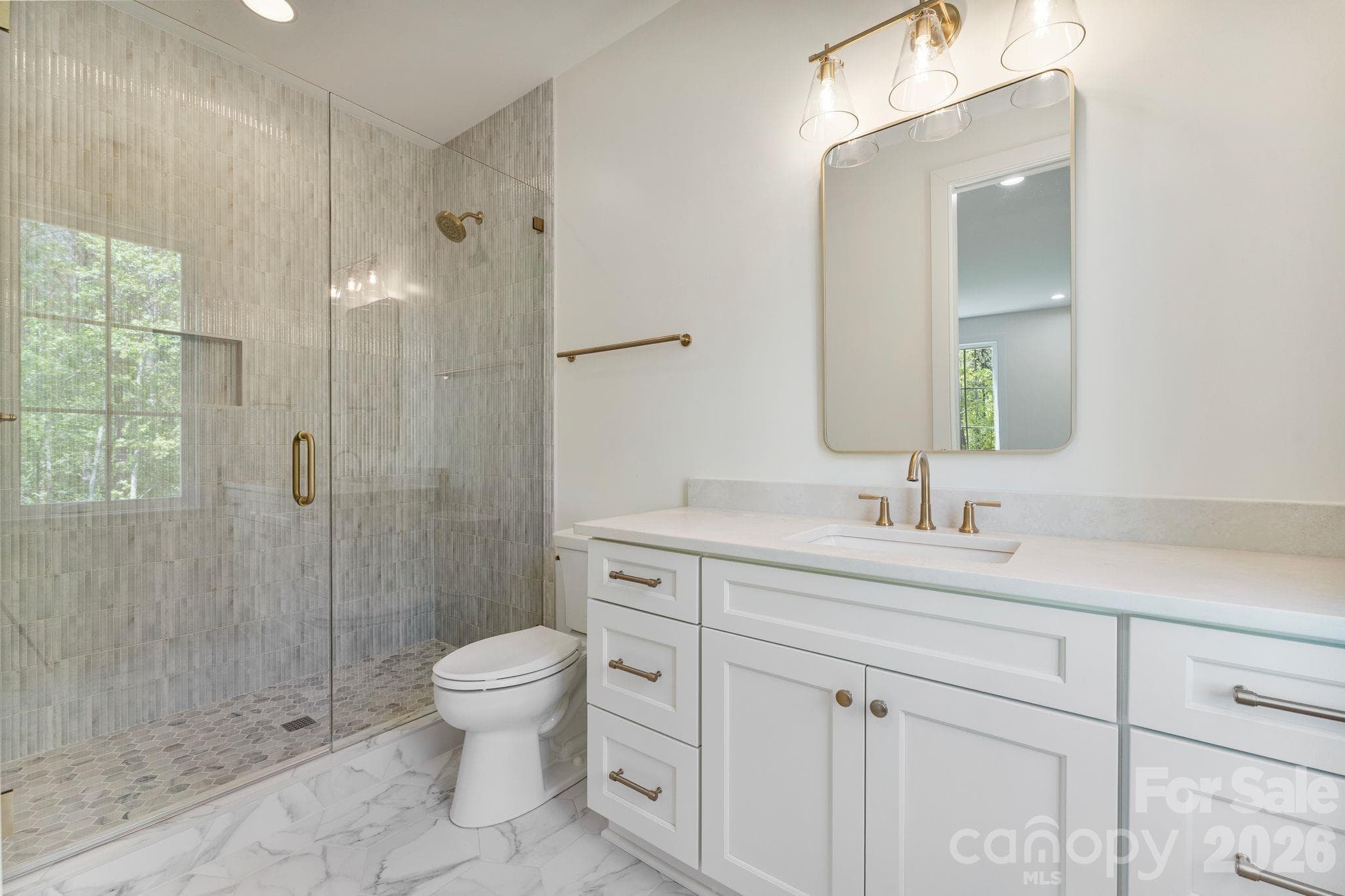 Upstairs Bath 1 - 8016 Gulf Creek Road, Lancaster