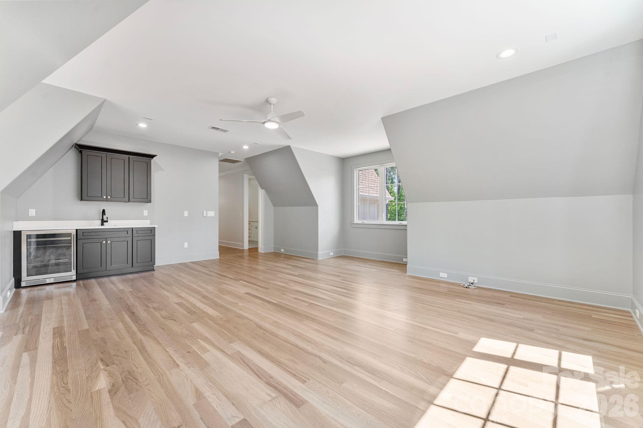 Bonus/Flex Room with Wet Bar - 8016 Gulf Creek Road, Lancaster