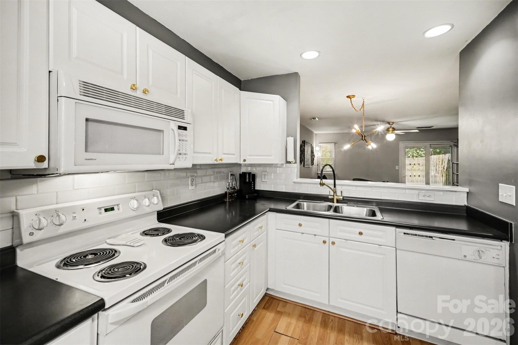 Townhouse at 12730 Spirit Bound Way, Charlotte, photo 12 of 24