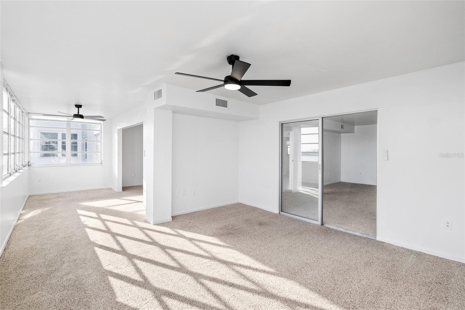 Condominium at 5108 BRITTANY DR S #903, ST PETERSBURG, photo 14 of 41