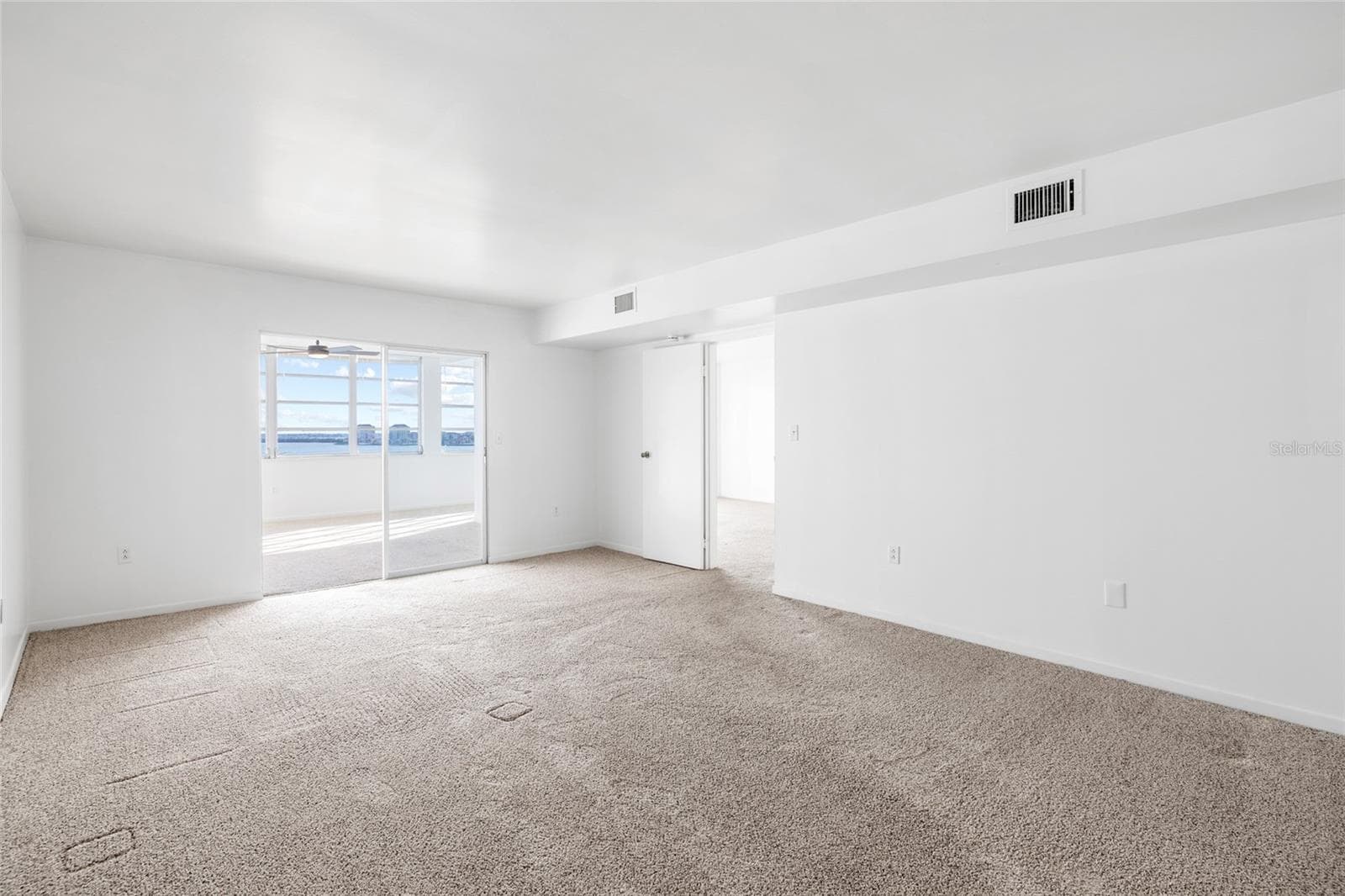 Condominium at 5108 BRITTANY DR S #903, ST PETERSBURG, photo 20 of 41