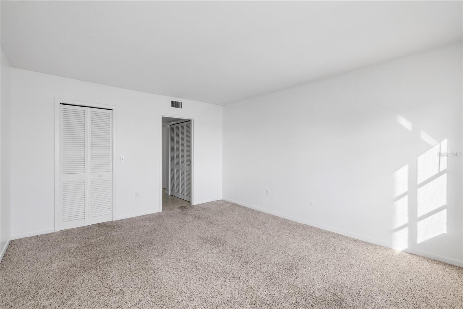 Condominium at 5108 BRITTANY DR S #903, ST PETERSBURG, photo 26 of 41