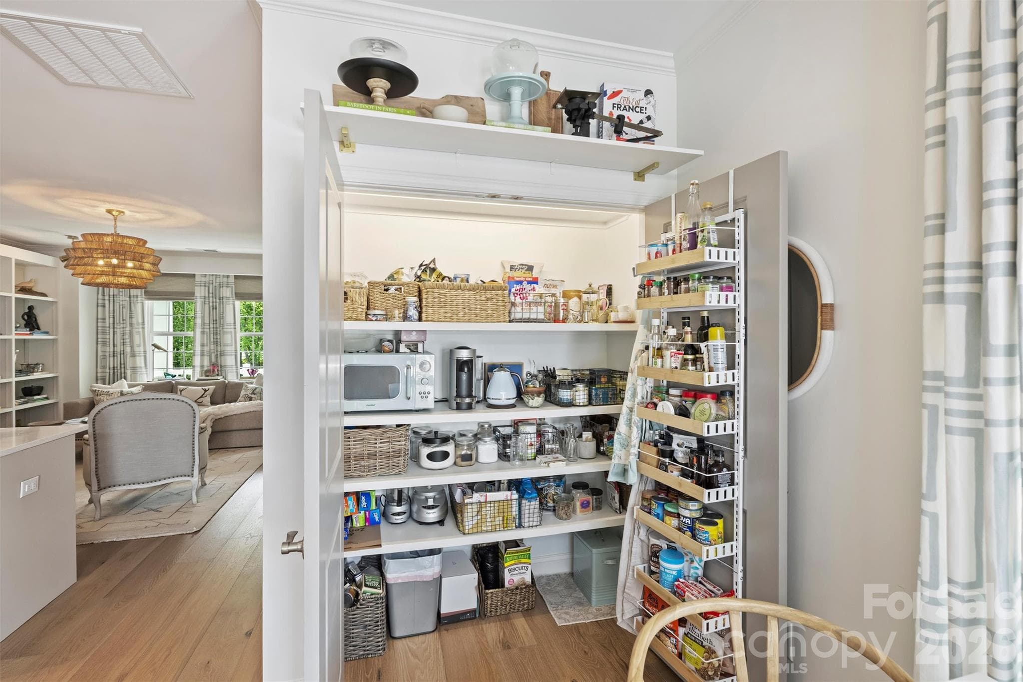 Townhouse at 4141 Spool Lane, Belmont, photo 7 of 43