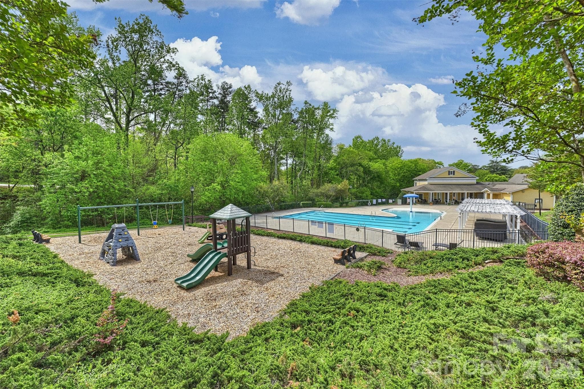 Townhouse at 4141 Spool Lane, Belmont, photo 41 of 43