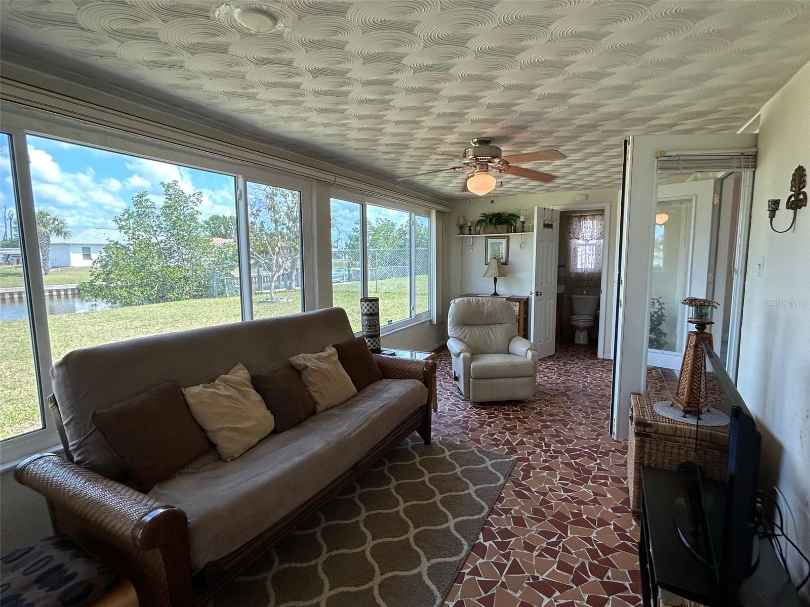 Single Family Residence at 123 POINSETTIA CIR NE, PORT CHARLOTTE, photo 15 of 90