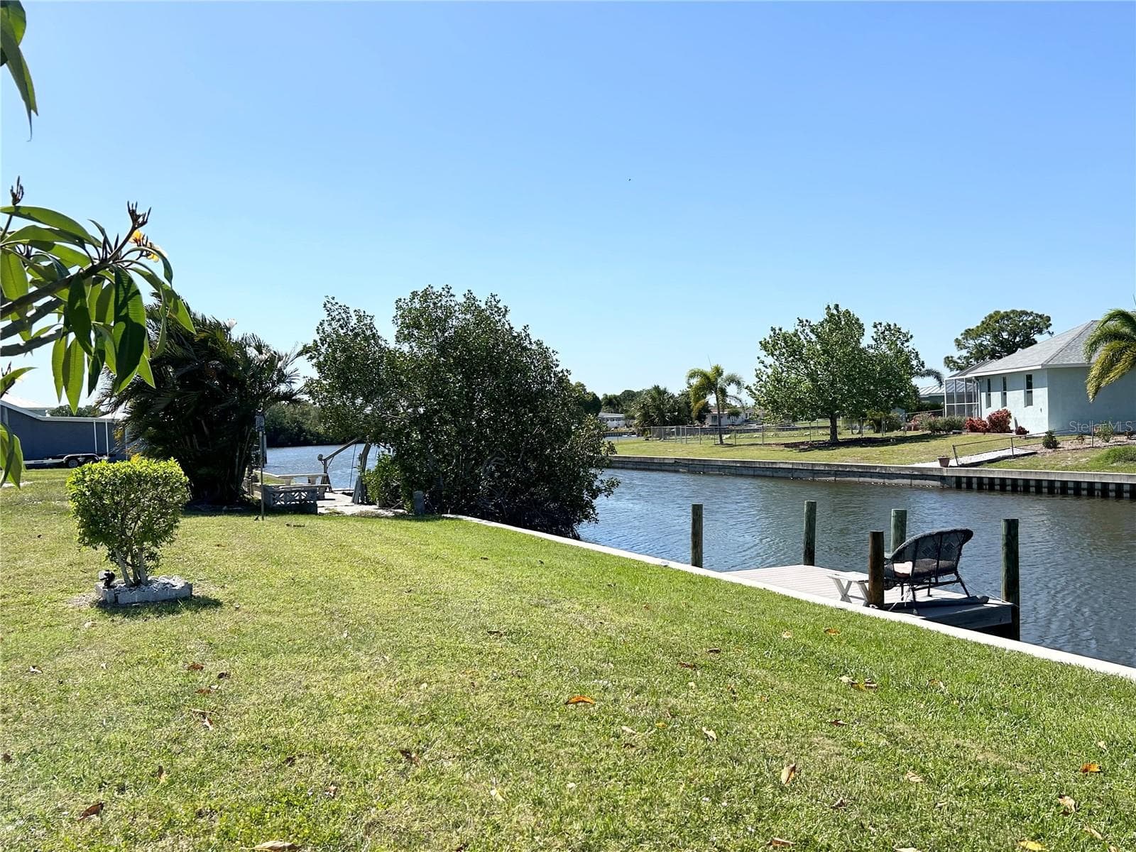 BKYD DOCK VIEW - 123 POINSETTIA CIR NE, PORT CHARLOTTE