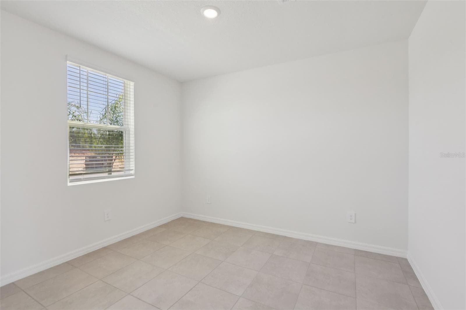 Single Family Residence at 12589 HOMELAND DR, DADE CITY, photo 16 of 38