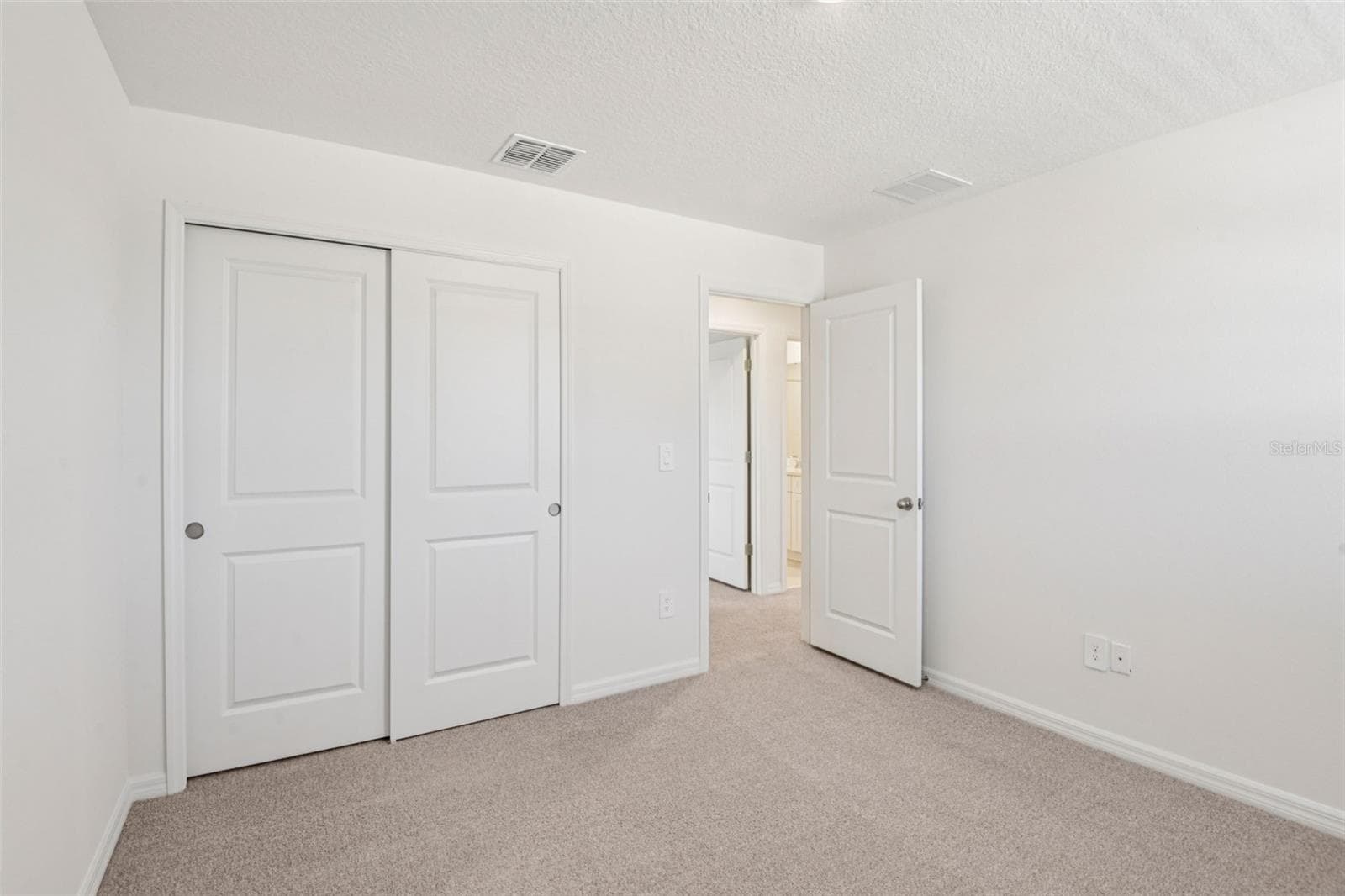 Single Family Residence at 12573 HOMELAND DR, DADE CITY, photo 27 of 33