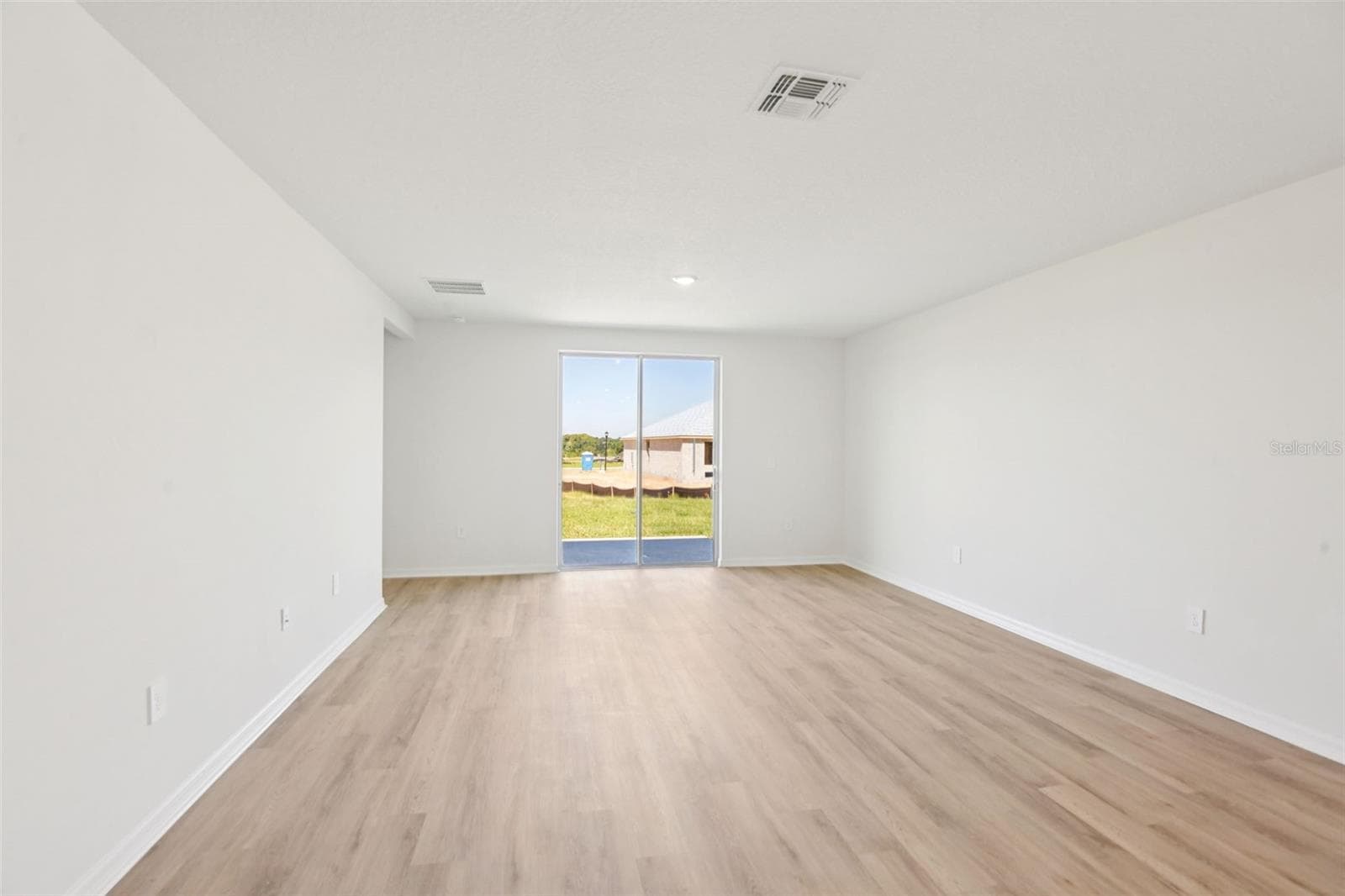 Single Family Residence at 12597 HOMELAND DR, DADE CITY, photo 13 of 36