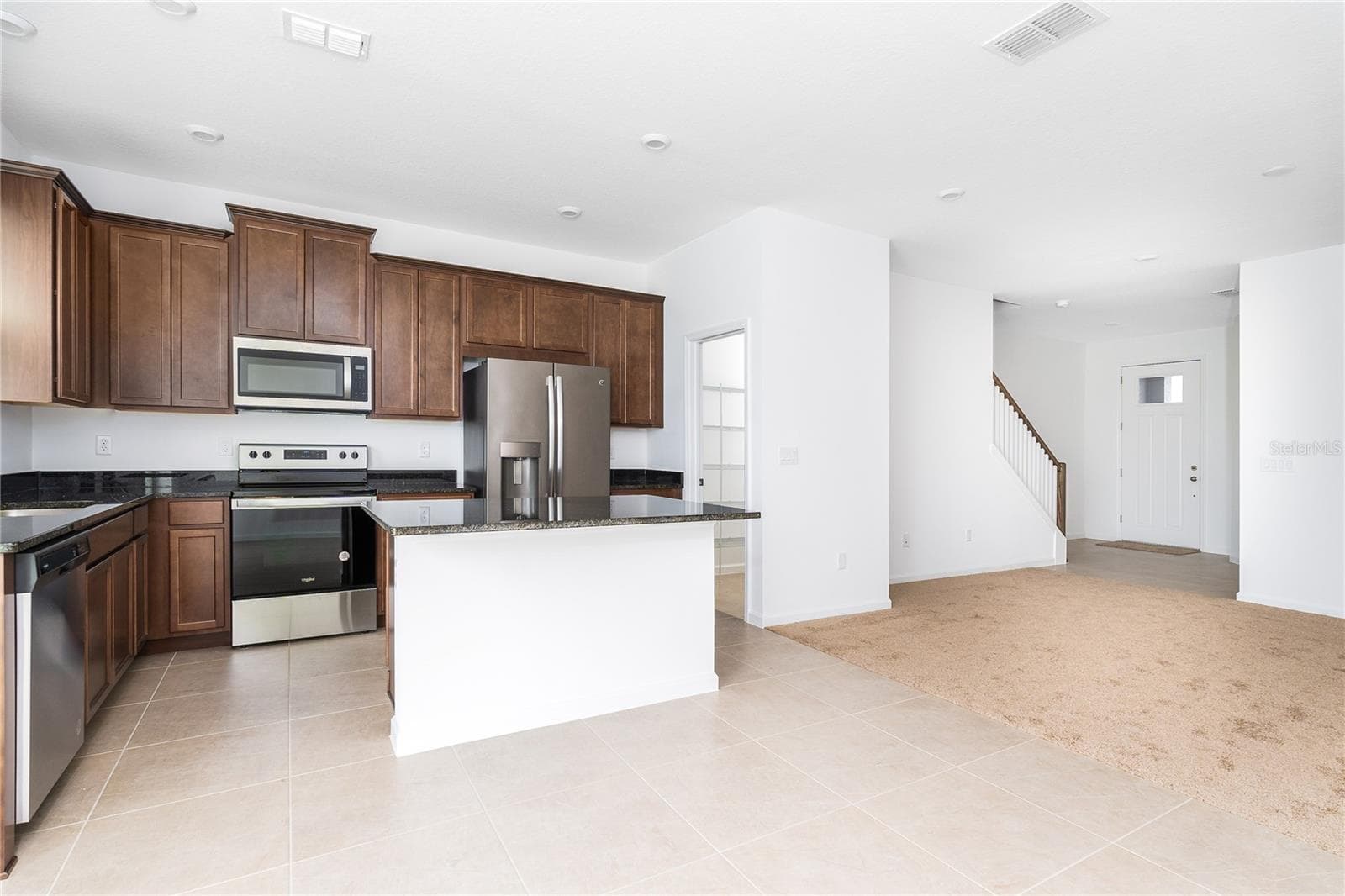 Townhouse at 987 SPRING PALMS LOOP, ORLANDO, photo 3 of 22