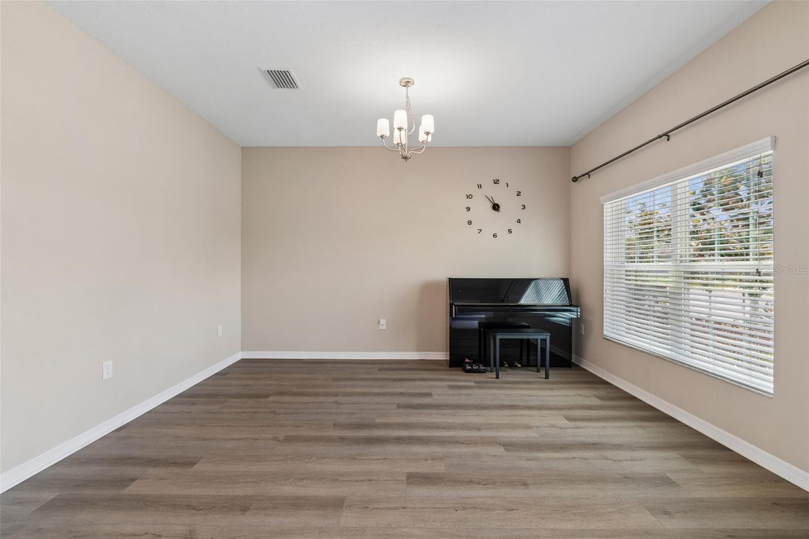 Dining Room - 17647 CORTES CREEK BLVD, SPRING HILL