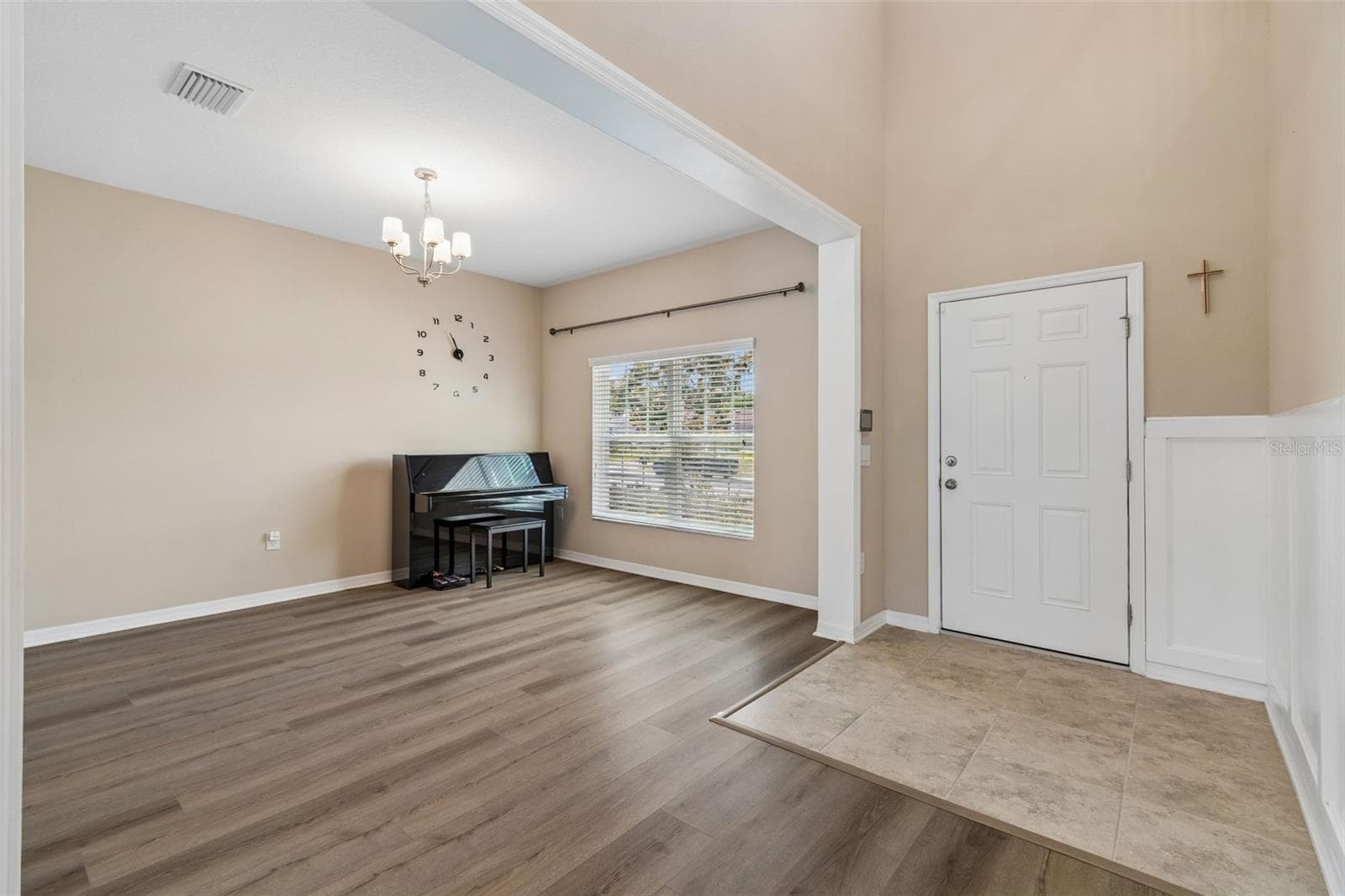 Single Family Residence at 17647 CORTES CREEK BLVD, SPRING HILL, photo 13 of 100