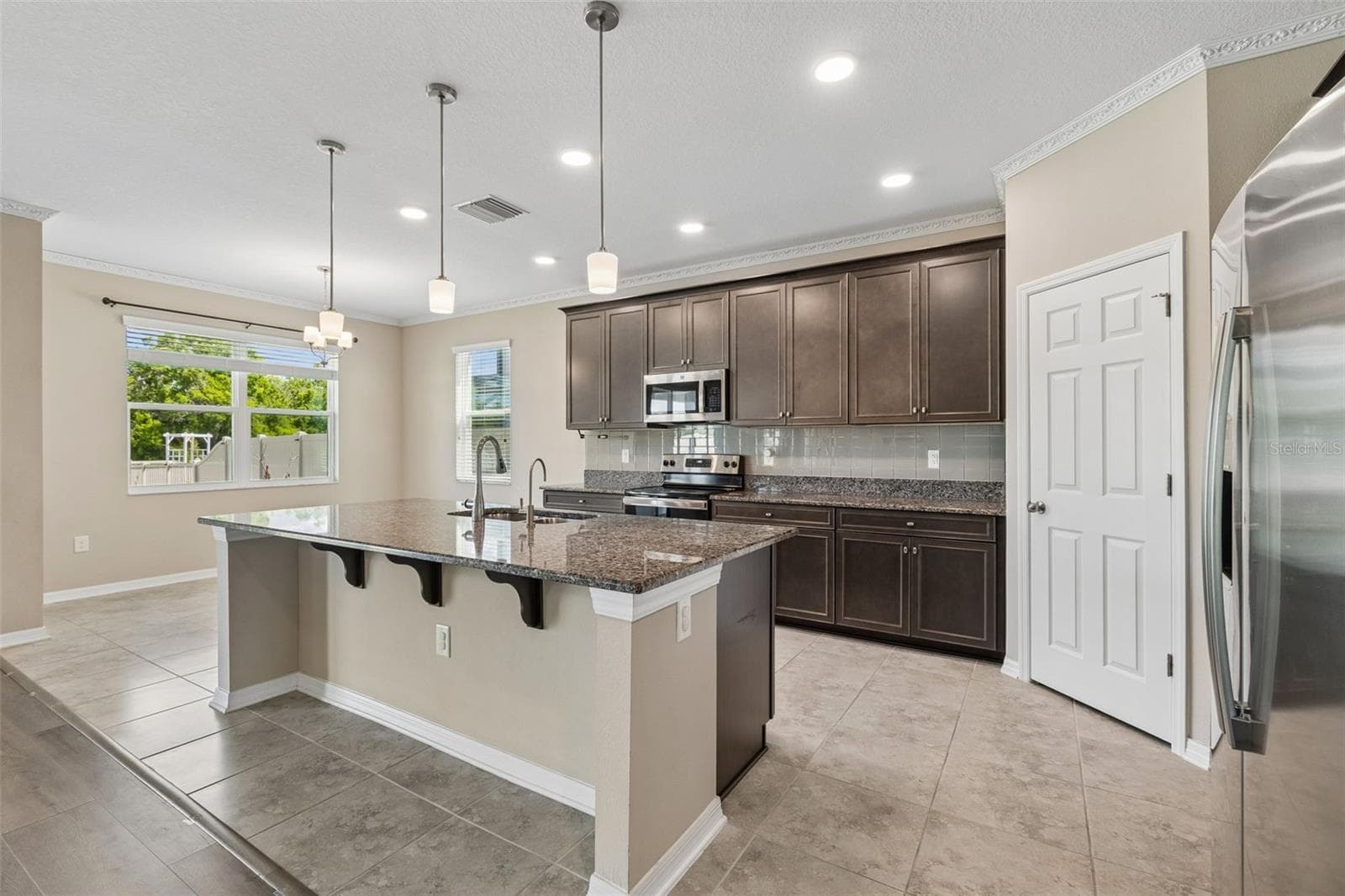 Kitchen - 17647 CORTES CREEK BLVD, SPRING HILL