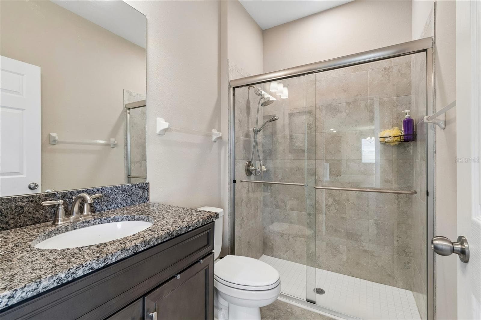 Full Bath on Main - 17647 CORTES CREEK BLVD, SPRING HILL