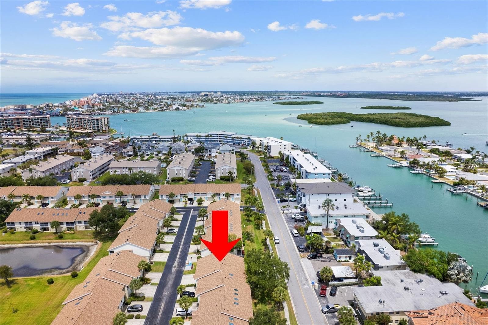 Townhouse at 12239 SUN VISTA CT E, TREASURE ISLAND, photo 32 of 35