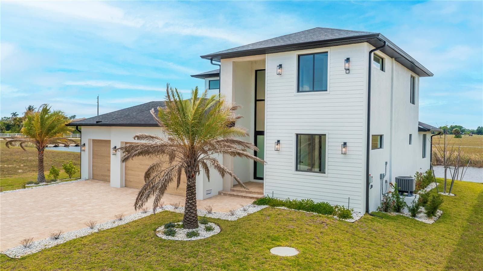 7 SUNFLOWER DR
