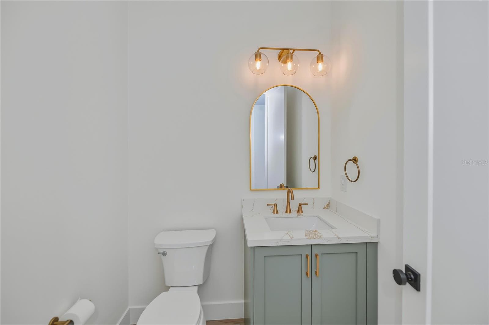 1st Floor Guest Half Bath - 7 SUNFLOWER DR, PLACIDA