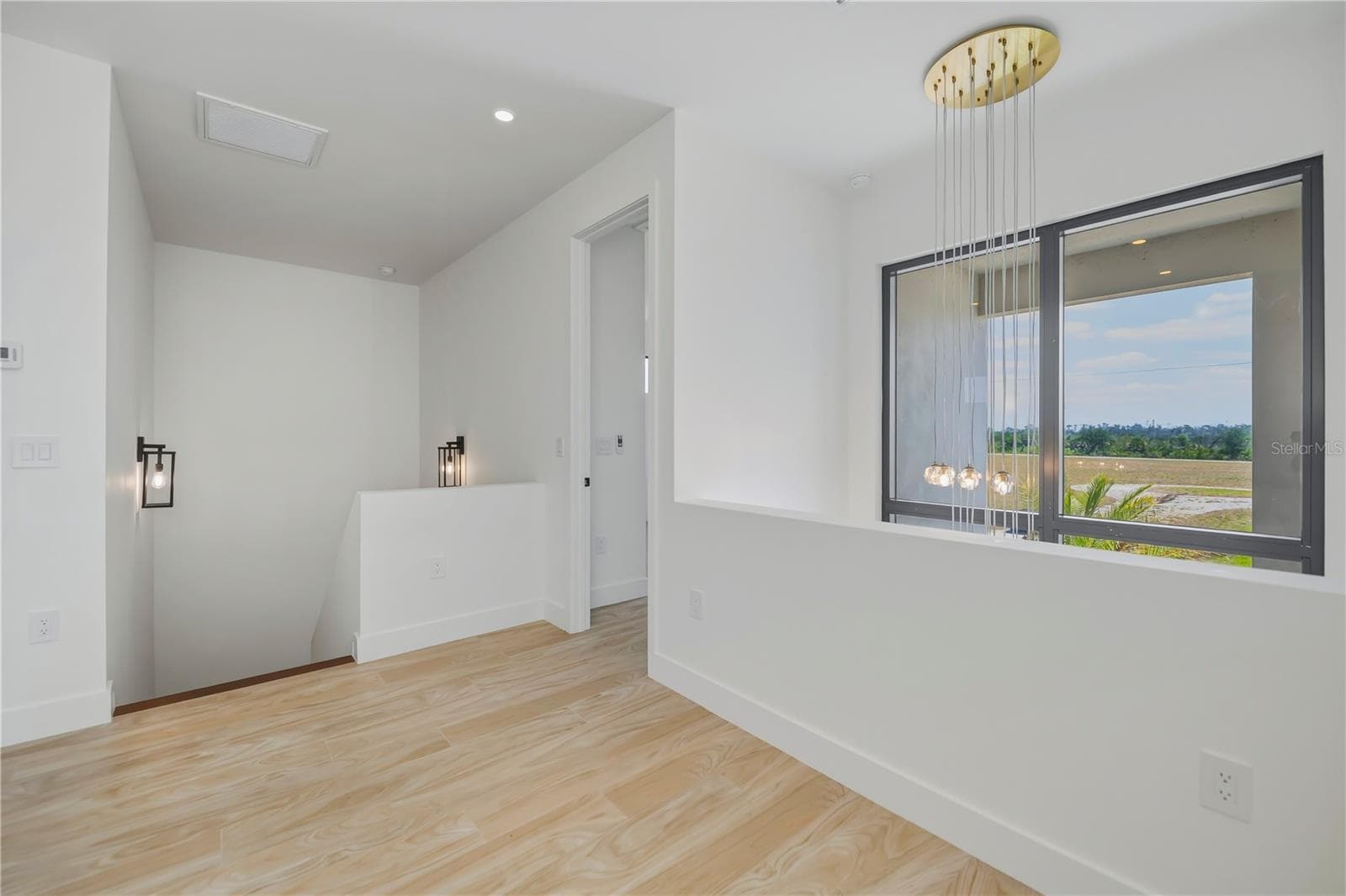 2nd Floor Loft Area - 7 SUNFLOWER DR, PLACIDA
