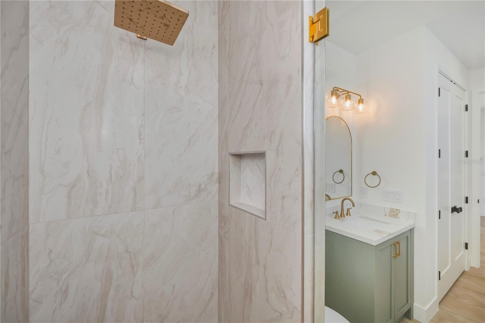 Guest Bathroom 3 From walk in Shower (2nd Floor) - 7 SUNFLOWER DR, PLACIDA
