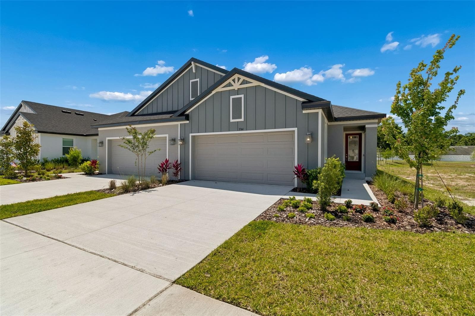 3744 NANDINA CIR