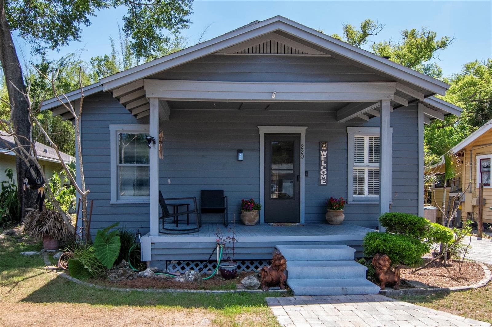 Single Family Residence at 220 W FERN ST, TAMPA, photo 4 of 41