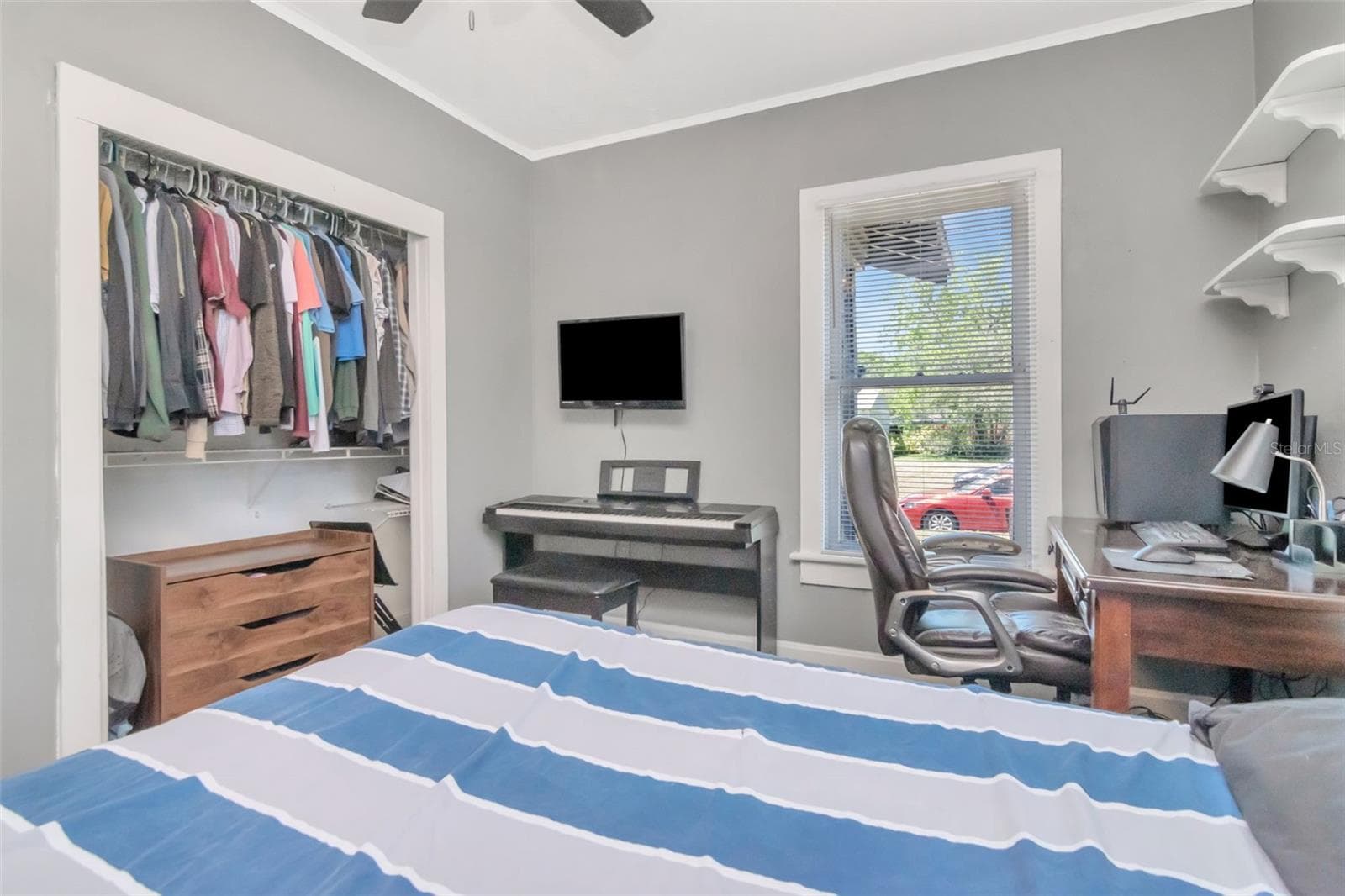 Single Family Residence at 220 W FERN ST, TAMPA, photo 23 of 41