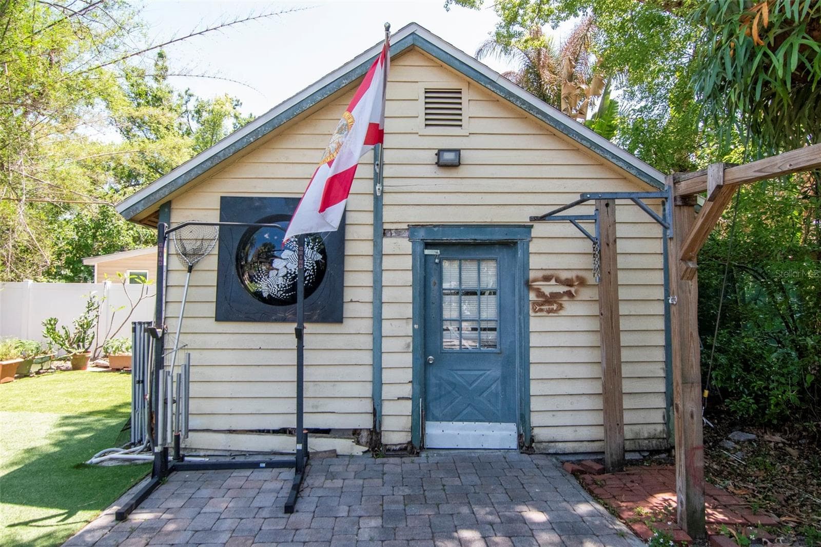Single Family Residence at 220 W FERN ST, TAMPA, photo 31 of 41