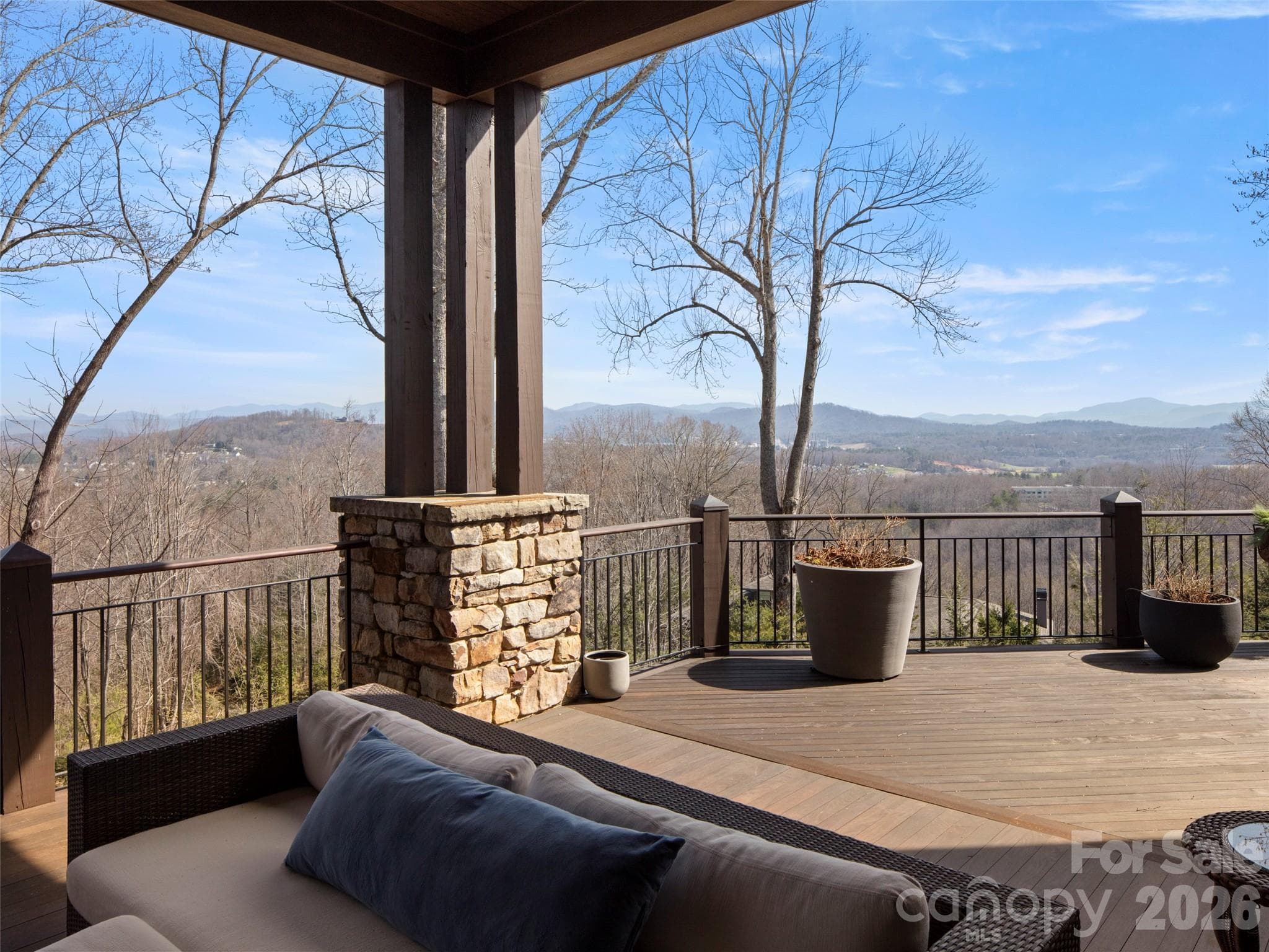 upper deck - 47 Ridge Pine Trail, Arden