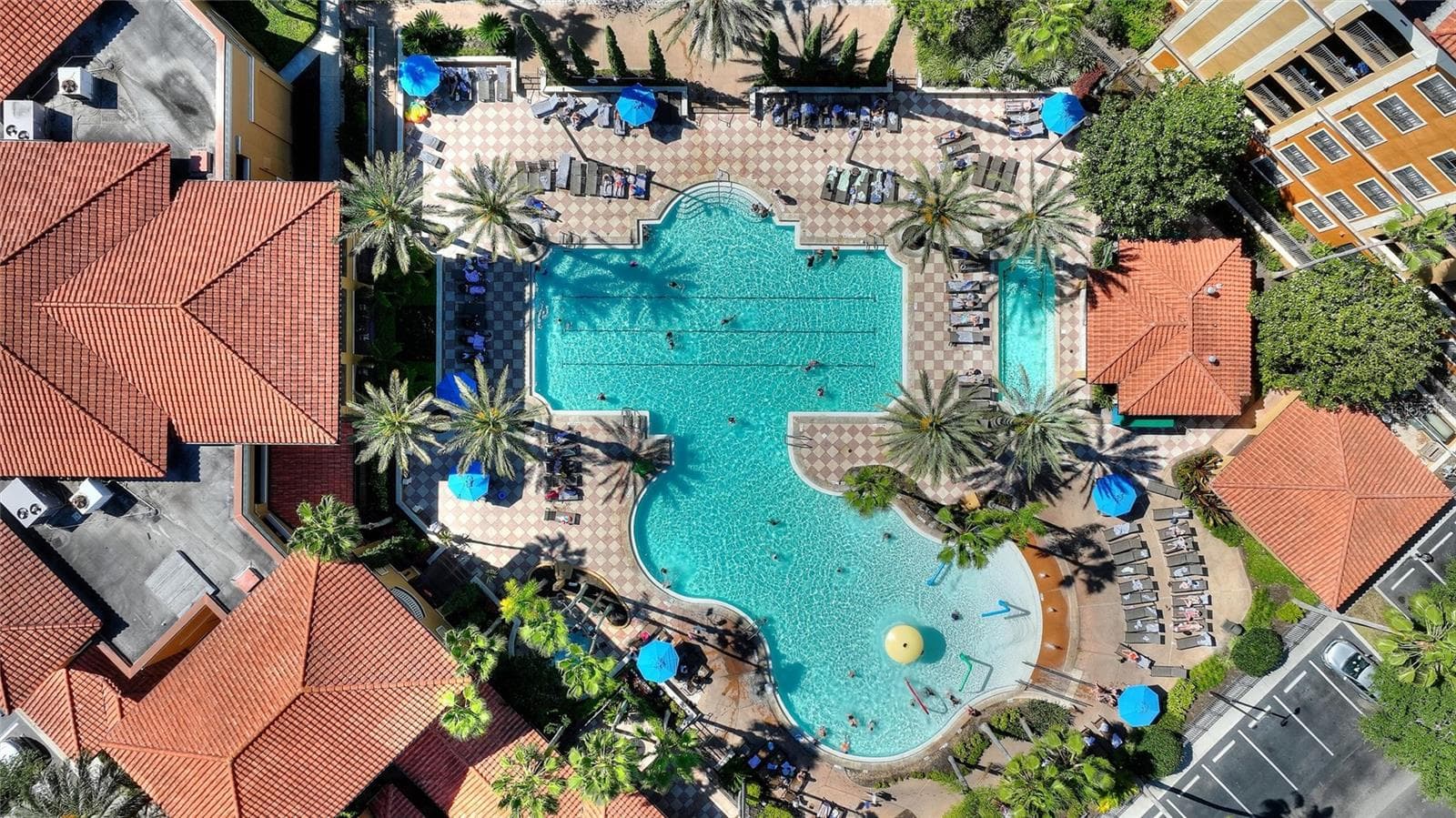 Condo - Hotel at 12544 FLORIDAYS RESORT DR #508B, ORLANDO, photo 8 of 35