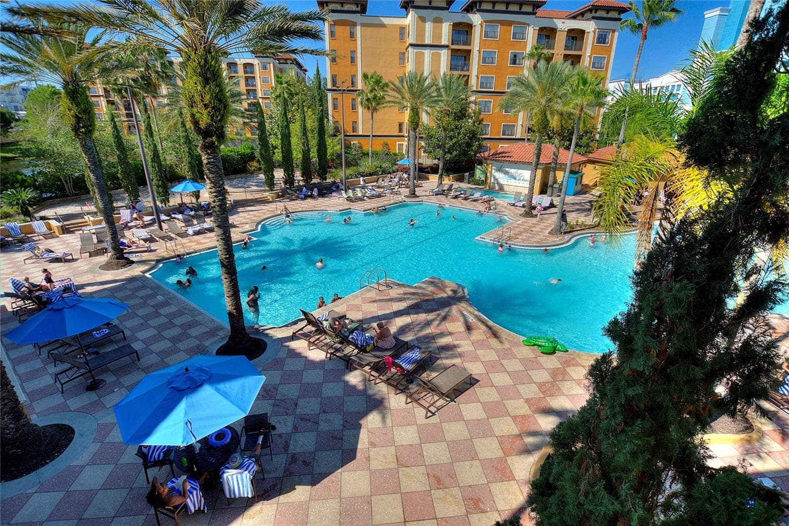 Condo - Hotel at 12544 FLORIDAYS RESORT DR #508B, ORLANDO, photo 13 of 35