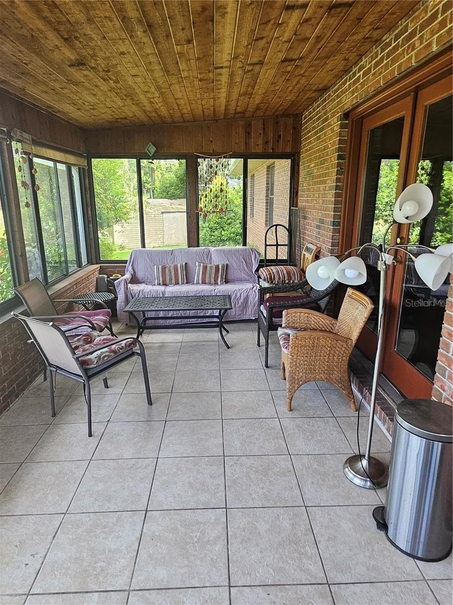 Single Family Residence at 2285 WILMHURST RD, DELAND, photo 25 of 64