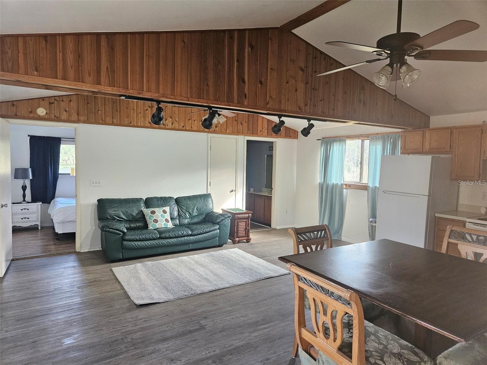 Single Family Residence at 2285 WILMHURST RD, DELAND, photo 43 of 64