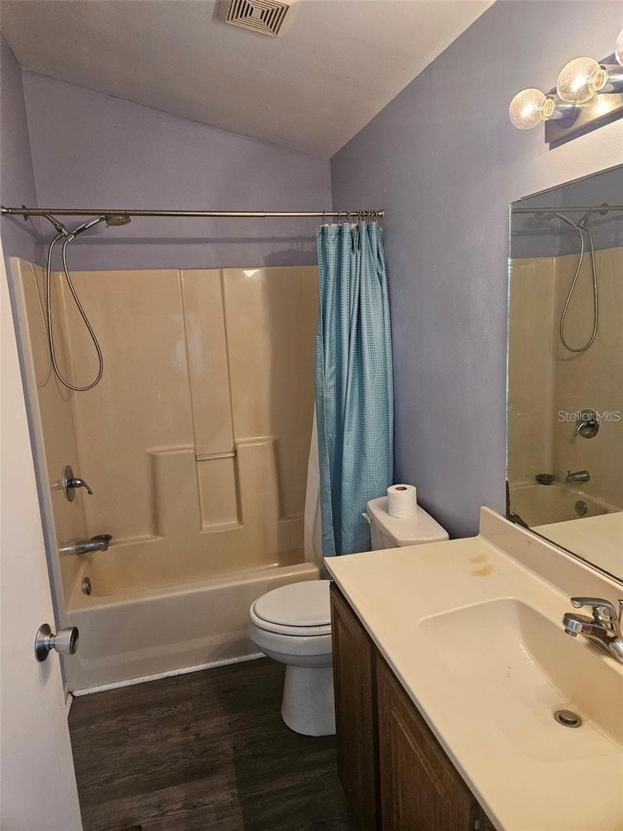 Single Family Residence at 2285 WILMHURST RD, DELAND, photo 17 of 64